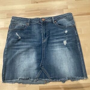 NWOT Indigo Rein Denim Distressed Skirt